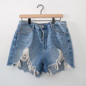 Garage Denim Distressed Jean Shorts Size Large